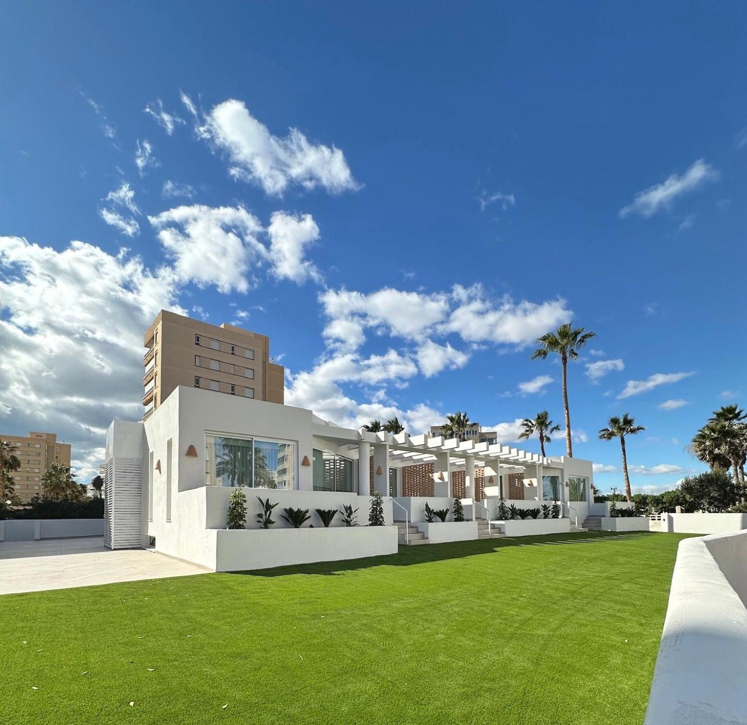 Reyes Catolicos Premium Beach, Playa Urbanova, Аликанте Экстерьер фото